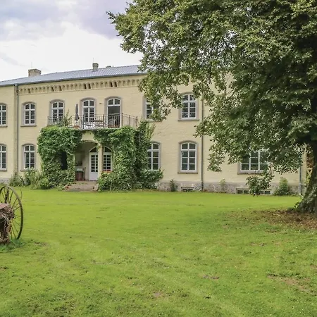 In Eichhorst With Kitchen * Friedland (Mecklenburg-Vorpommern)
